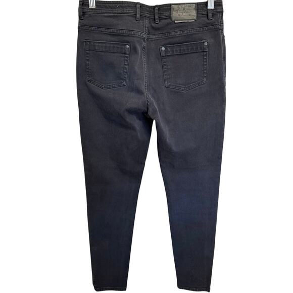 Rapha NWOT Cycling Jeans Activewear Stretchy Skinny Mid Rise Black Size 32 by 29 - Picture 8 of 15